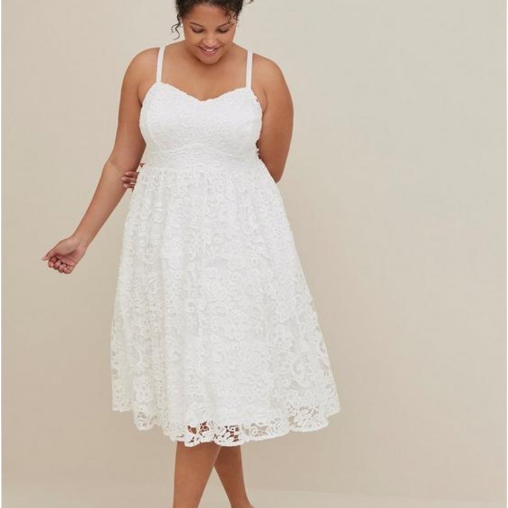 Torrid Crochet Lace Sweetheart Midi Dress